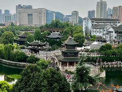 -包整·丝娃娃(一览甲秀楼风景店)