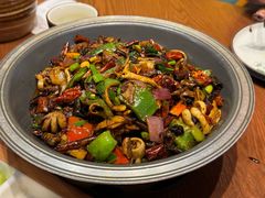 -老滇山寨•云南特色菜•地方菜•民族风情歌舞表演(金碧店)