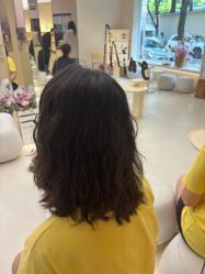 -SALON DE VANHADA