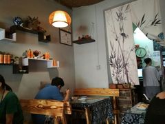 大堂-蜗牛小馆醉乡民谣云南菜(惠新西里店)