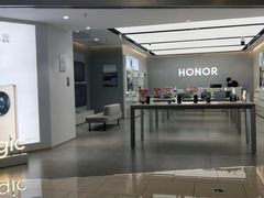 -荣耀授权体验店(双井富力店)
