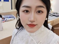 -4iNLOOK美瞳店(中山公园龙之梦店)