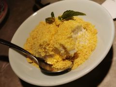 酥皮奶豆腐-新白鹿餐厅(金鹰新街口店)