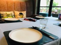靠窗位-T館·花园艺术餐厅