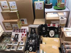 -诚品(信义店)