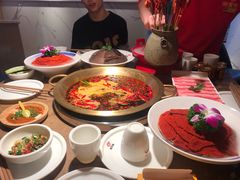 -潮火锅·麻辣牛肉火锅(观音桥方圆·LIVE店)