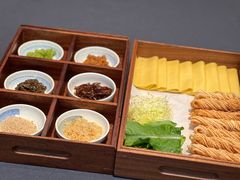 -鲁采LU STYLE(新天地店)