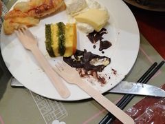 -元一希尔顿酒店·鲜切牛肉火锅禅自助餐厅