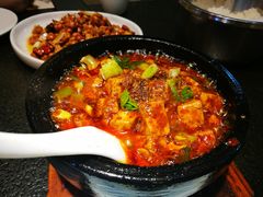 -万重锦·人文川菜馆(骡马市店)