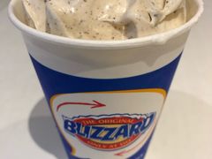 提拉米苏奥利奥暴风雪-DQ·蛋糕·冰淇淋(湖景东路店)