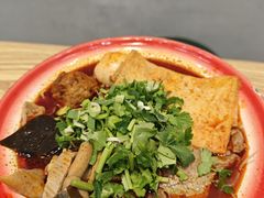 -刘二姐襄阳牛肉面(鸟巢店)