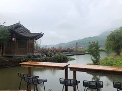 -比顿咖啡(和顺古镇店)
