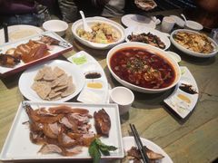 -京味斋·北京烤鸭(北京南站洋桥店)
