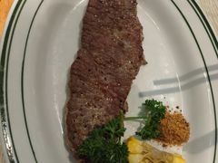 -纽斯特牛排自助餐厅(浦江万达店)
