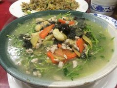 -鑫悦楼煎蟹·16年海鲜大排档