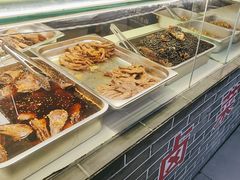 -老鼎万春卤菜(五代传承创始老店)