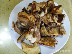 -东巴谷野生菌火锅餐厅