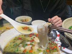 可以喝汤的酸菜鱼-川里谈·川味小馆(北京路店)