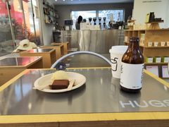 -HUGS coffee(东区店)