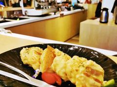 招牌沙汁大虾球-T館·花园艺术餐厅