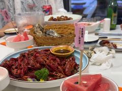 -嗨辣小聚·盘锦河蟹·海鲜烧烤龙虾(盘锦十年好店)