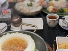 -得意咚瓜·顺德鱼生·冬瓜火锅(深圳首店)