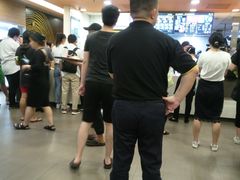 -麦当劳(中山公园龙之梦店)