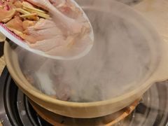 -邹开喜·炭炉鸡煲·海鲜火锅(虹口足球场店)