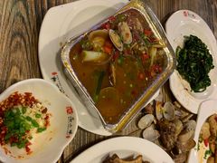 -范二妹独特烧烤夜宵城(宜宾总店)