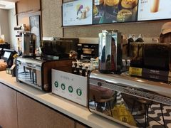 -星巴克臻选(莘庄仲盛店)