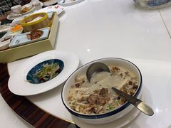 -沪华海鲜大酒楼(南汇店)