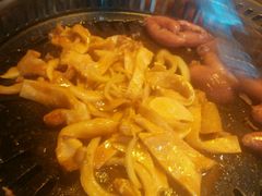 -豚豚猪村烤肉·韩国烤肉(总店)