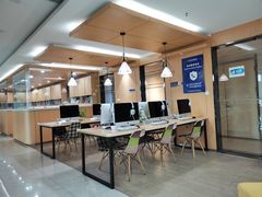 -沃尔得国际英语(泉城路校区)