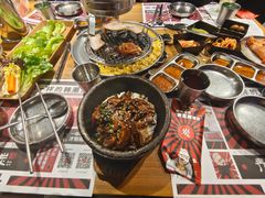 -青瓦炭韩潮烤肉(花园道店)