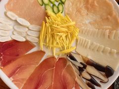 -桥香园过桥米线(国贸店)
