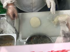 -上海虹口糕团(福州路店)