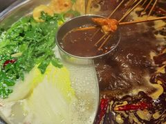 -佰人王串串香火锅(洋珠巷店)