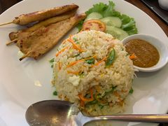 -Old House Restaurant
