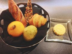 -L'ATELIER de Joel Robuchon(外滩18号店)