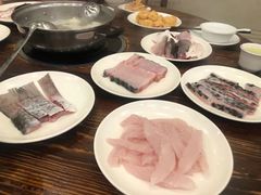 -正能量脆肉鲩火锅