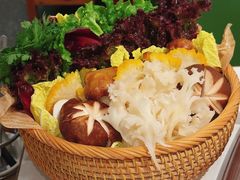 -烹然四季椰子鸡火锅(姚家园万象汇店)