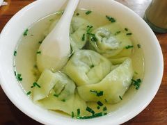 -潘国仙耳光馄饨(黄家阙路店)