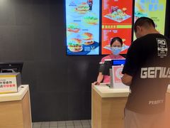 -麦当劳(石坝服务区店)
