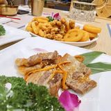 烤肉海鲜大餐来啦