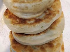 韭菜盒子-东四民芳餐厅(世茂工三店)
