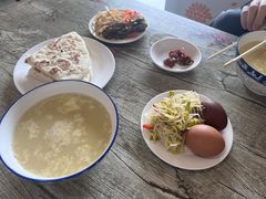 -燕味特色小吃