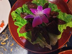 -憨孃孃·重庆老火锅(红山黑金店)