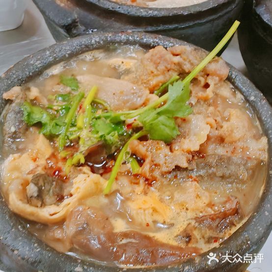 杞县砂锅·烧烤(佳利金色东方佳苑店)