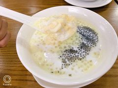 招牌榴莲飘香-遇见甜品站(魁奇店)