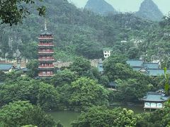 -叠彩山景区